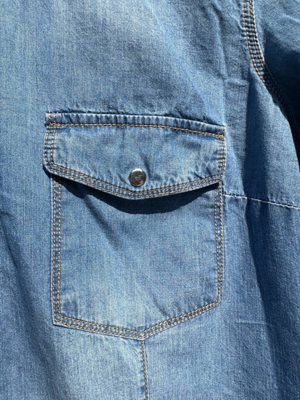 Light Wash Denim Button-Up Shirt - Picture 3 of 6